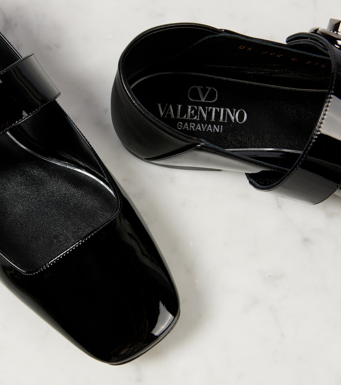 Mary-Jane-Ballerinas VLogo Locker aus Lackleder | Valentino Garavani