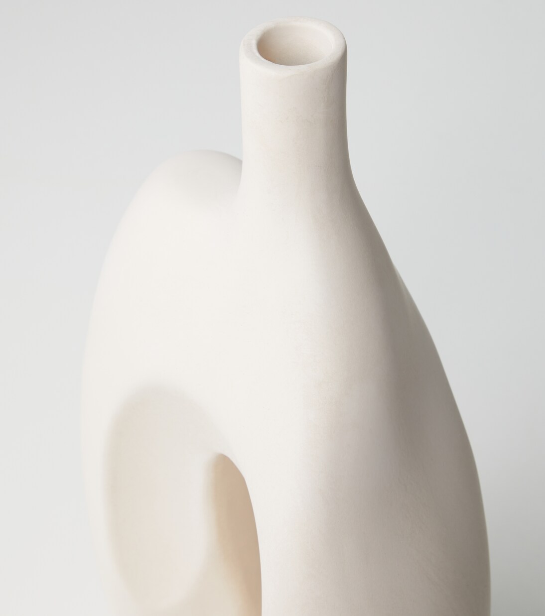 Vase Ni Medium en céramique par Kristian Sofus Hansen et Tommy Hyldahl | 101 Copenhagen