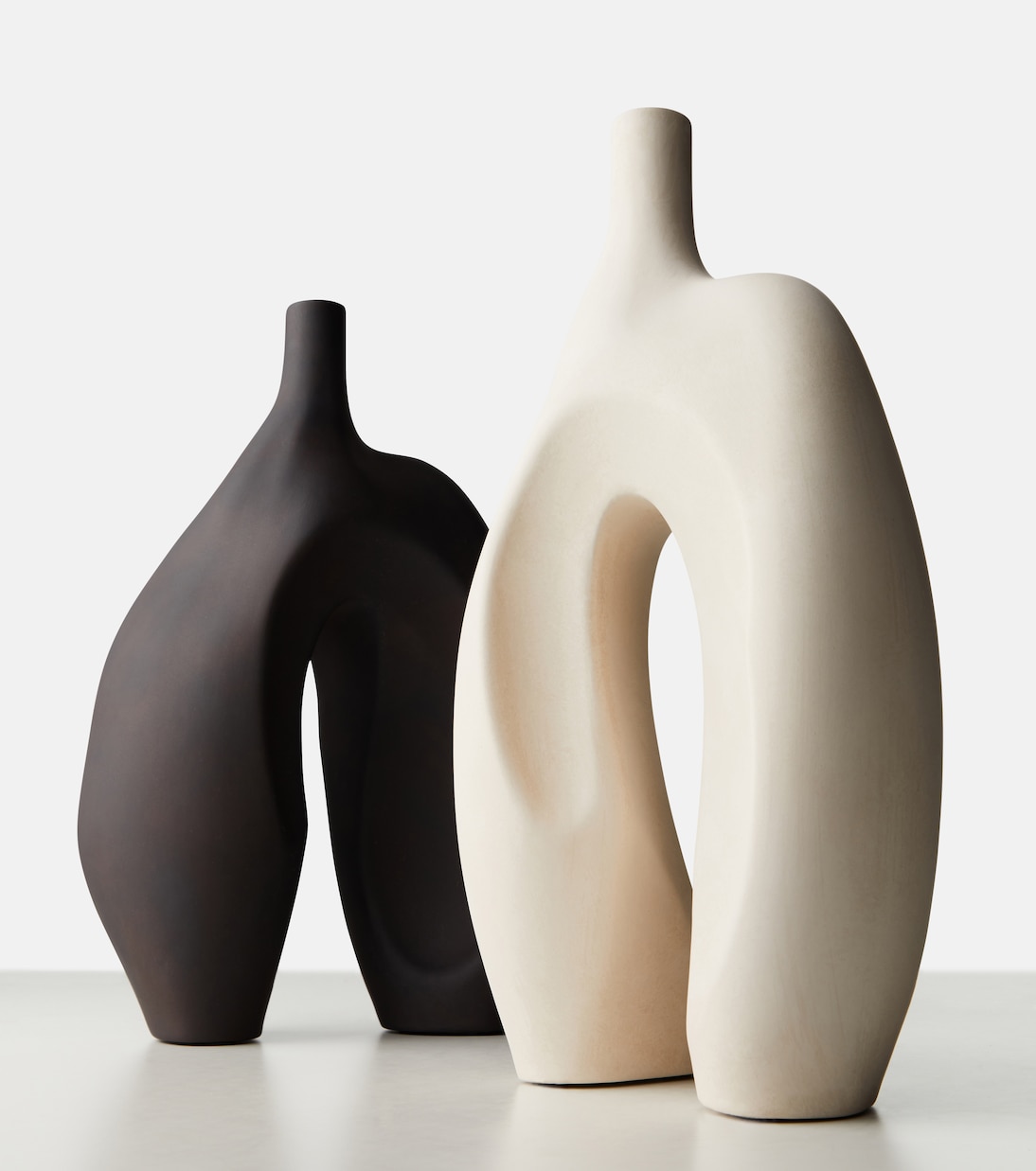 Vase Ni Medium en céramique par Kristian Sofus Hansen et Tommy Hyldahl | 101 Copenhagen