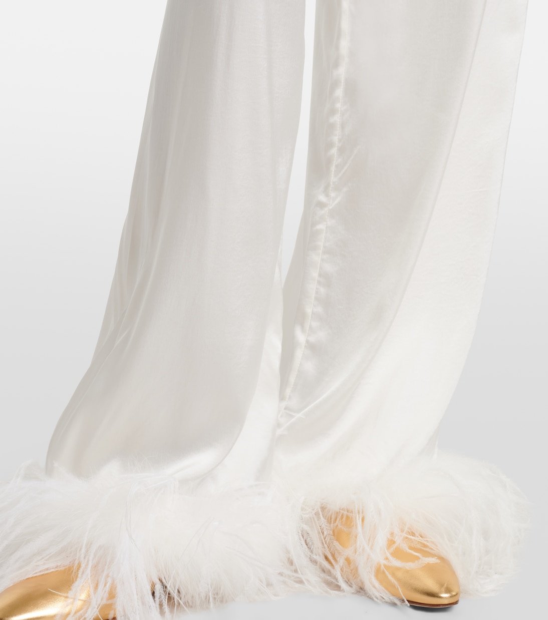 Bridal Weite Hose aus Satin mit Federn | Oséree