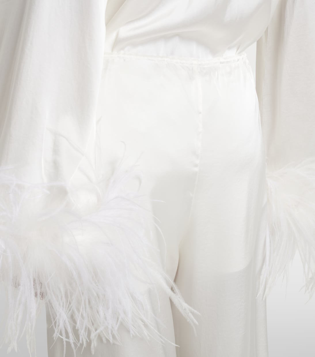 Bridal Weite Hose aus Satin mit Federn | Oséree