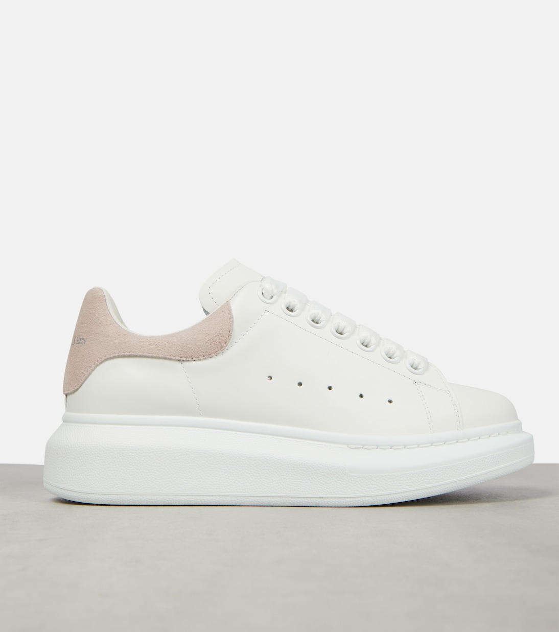 Zapatillas Oversized de piel | McQueen