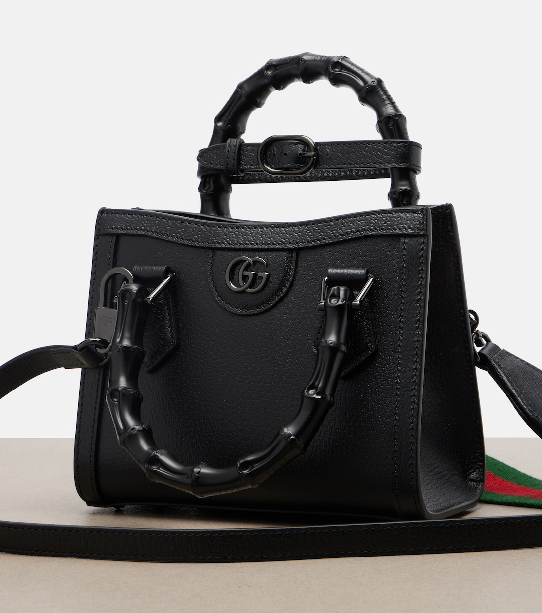 Borsa Diana Small in pelle | Gucci