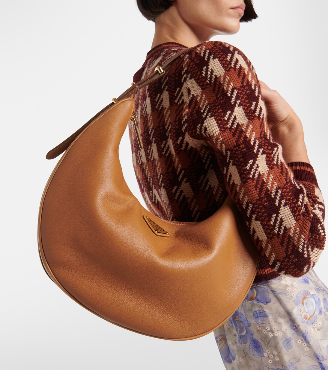 Bolso al hombro Large de piel | Prada