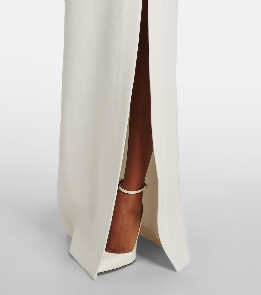 Bridal Verzierte Robe Lucilla | Rebecca Vallance