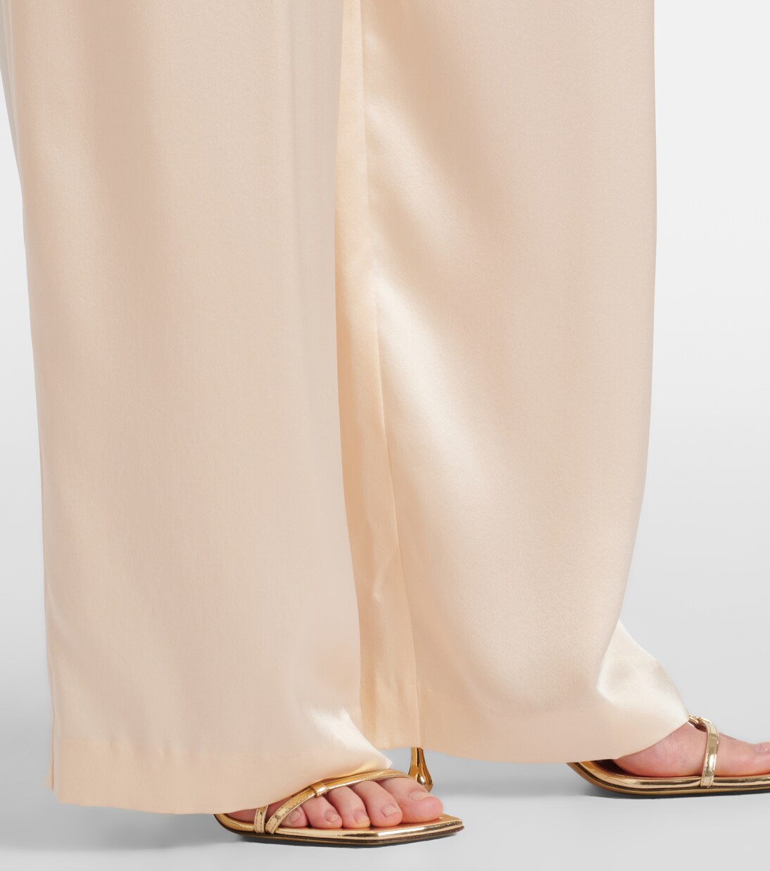 Gerade Hose aus Seidensatin | The Sei