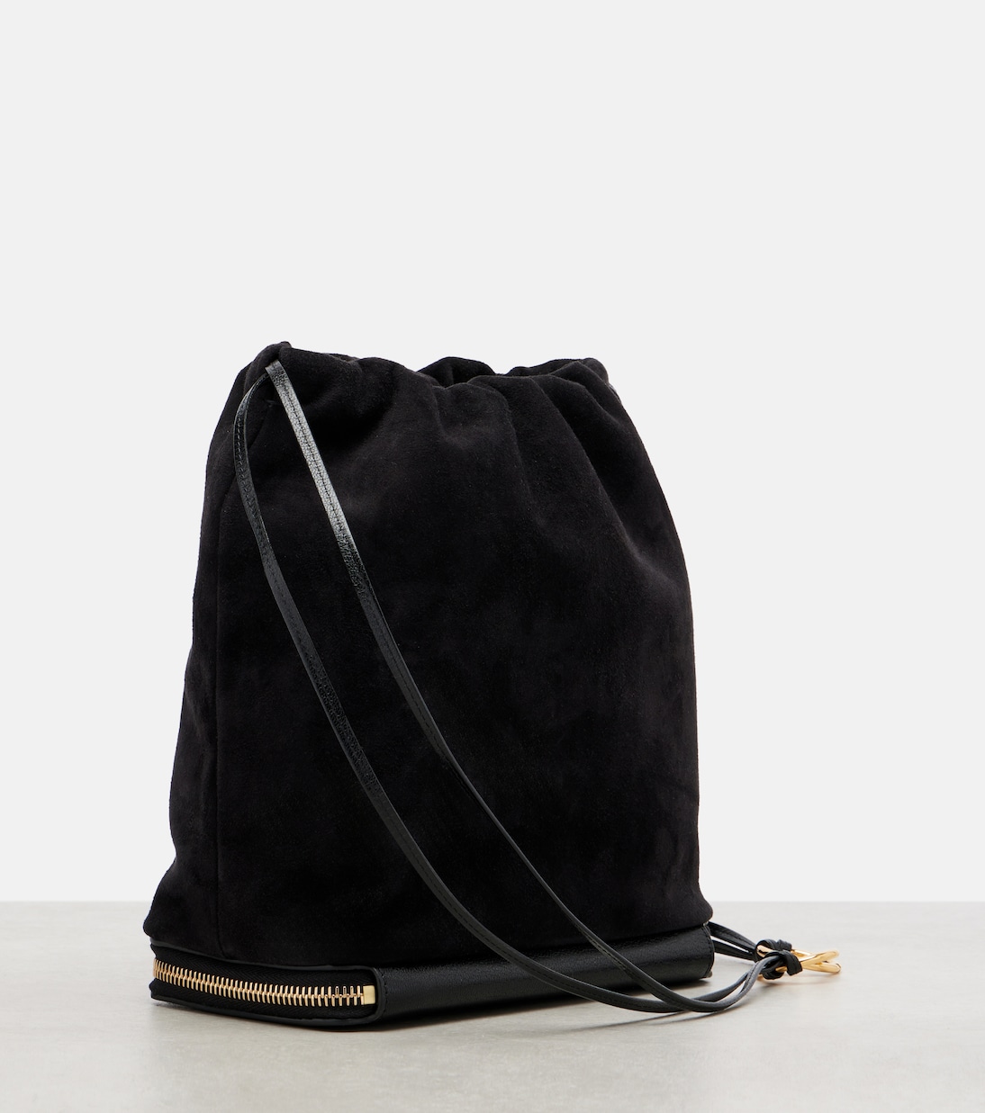 Le Pochon suede bucket bag | Alaïa