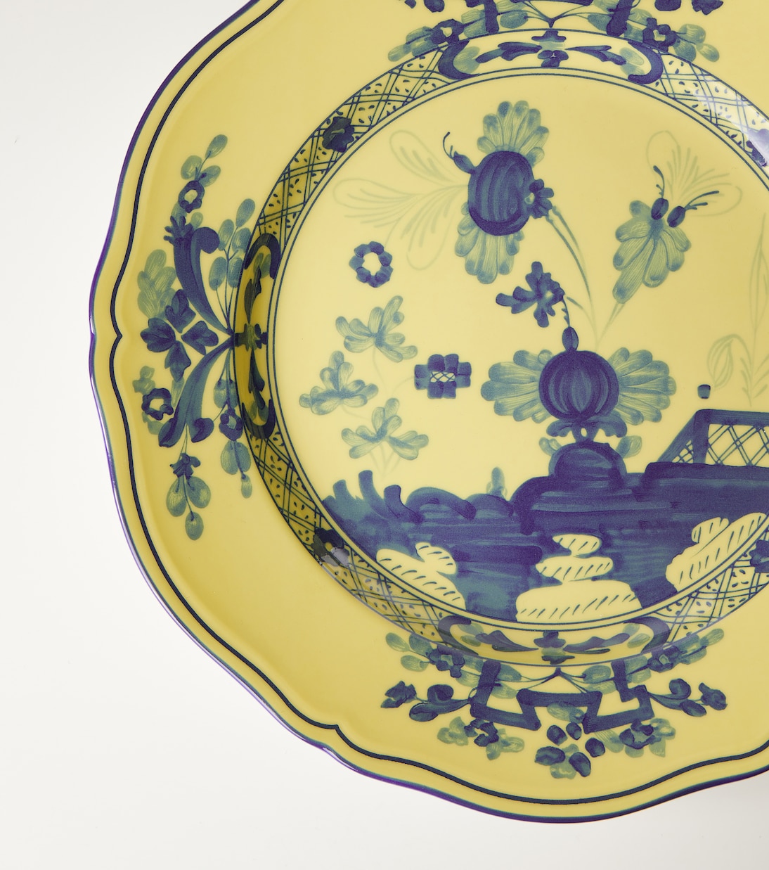Oriente Italiano porcelain plate | Ginori 1735