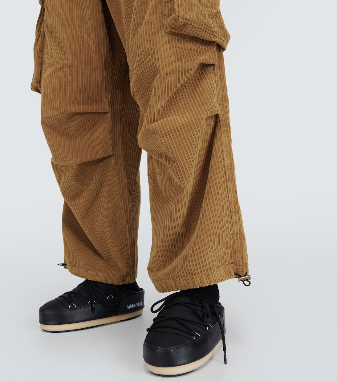 Velvet corduroy cargo pants | Alanui