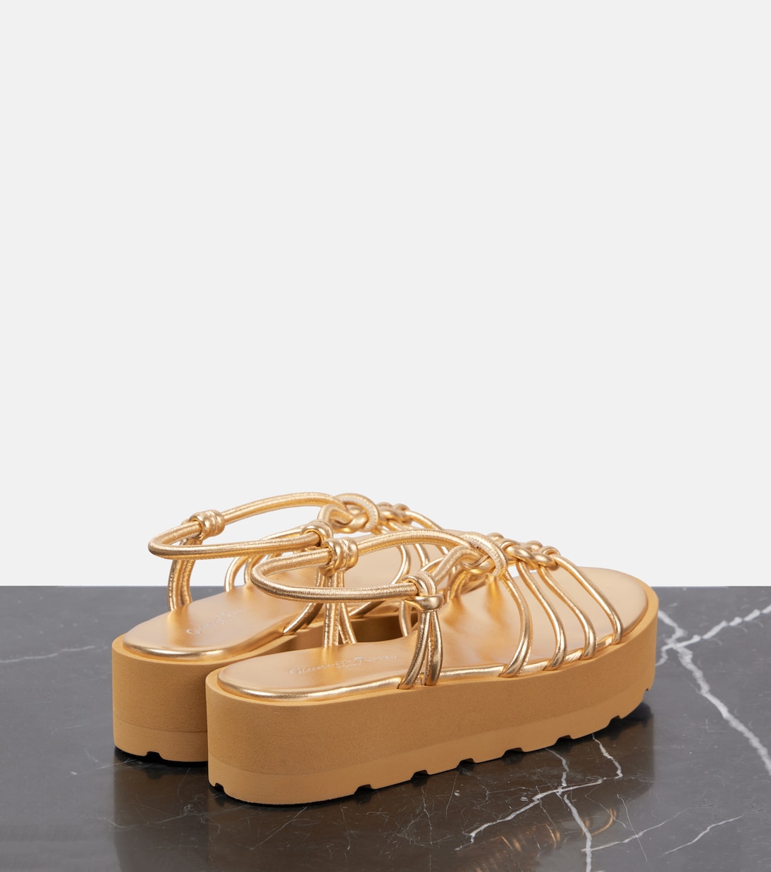 Sandalen aus Metallic-Leder | Gianvito Rossi