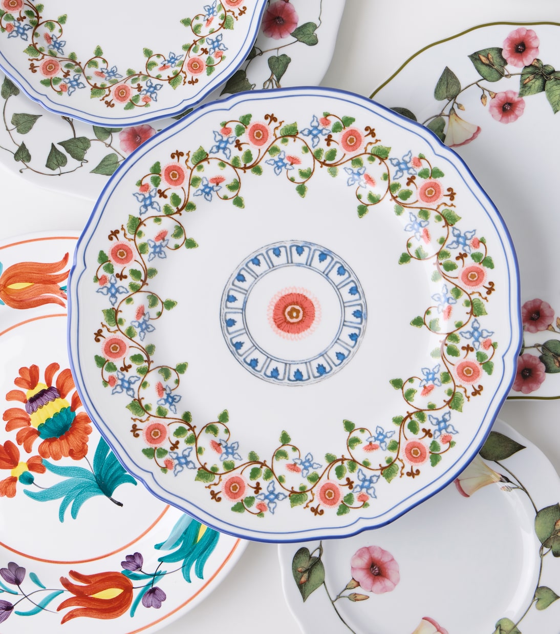 x Ginori 1735 Martina floral porcelain charger plate | Cabana