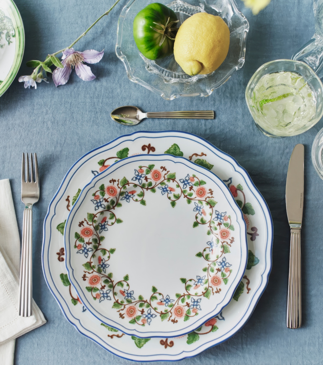 x Ginori 1735 Martina floral porcelain charger plate | Cabana