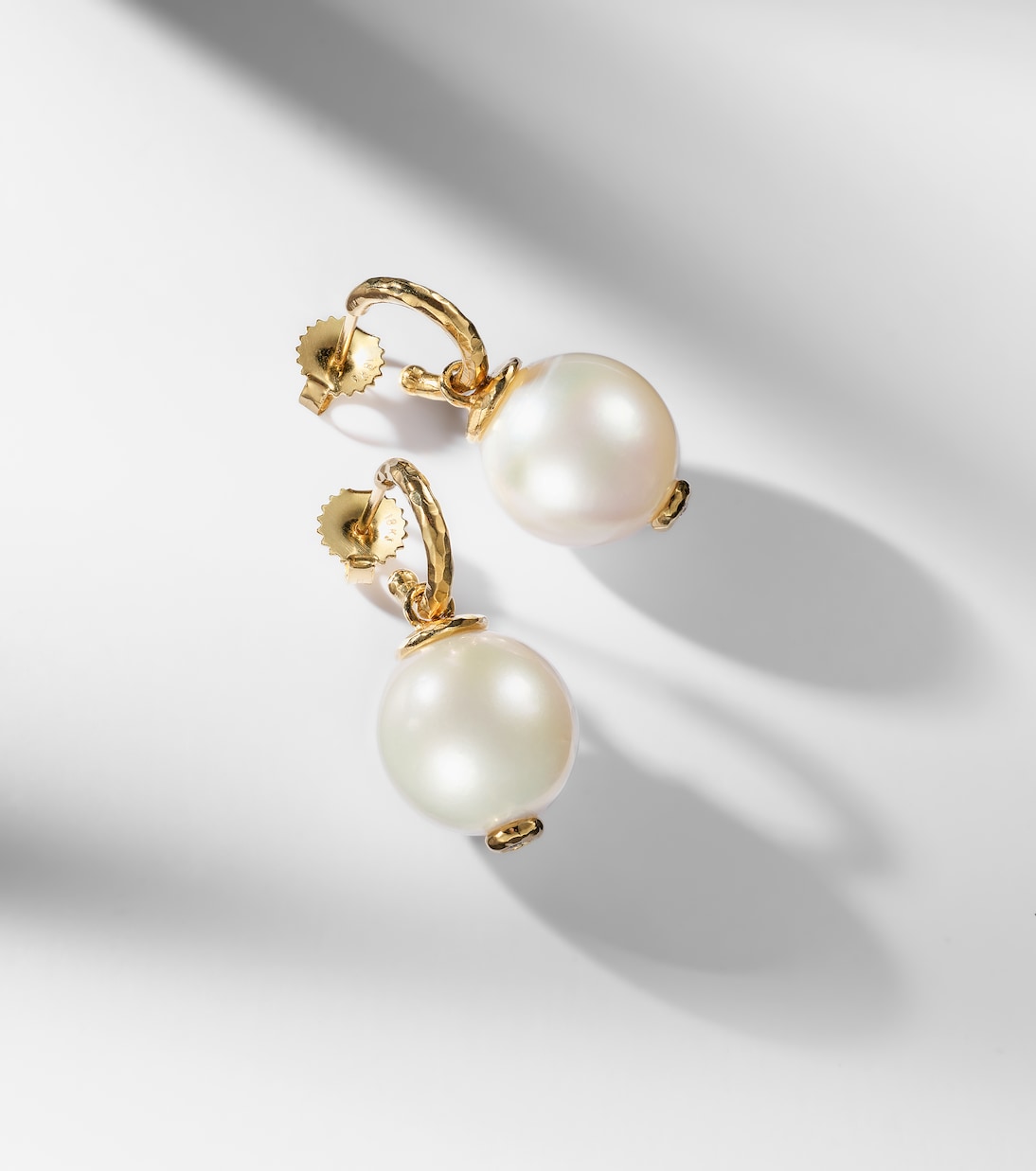 Boucles d’oreilles en or 18 ct, diamants et perles | Octavia Elizabeth