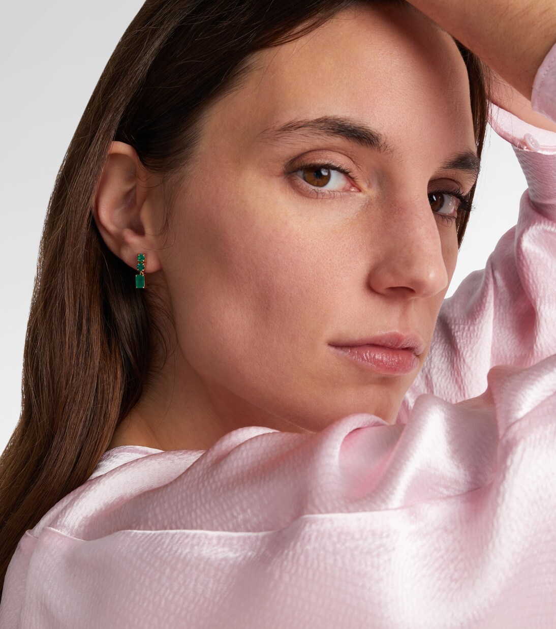 Boucles d’oreilles en or 14 ct (585/1000) avec émeraudes | Stone and Strand