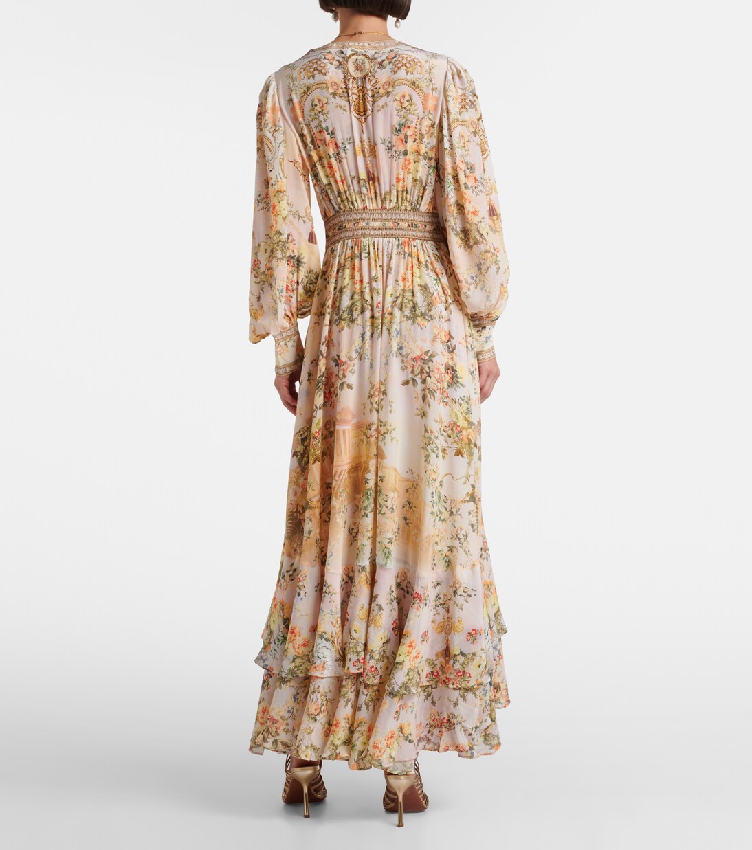 Robe longue en soie à fleurs et ornements | Camilla
