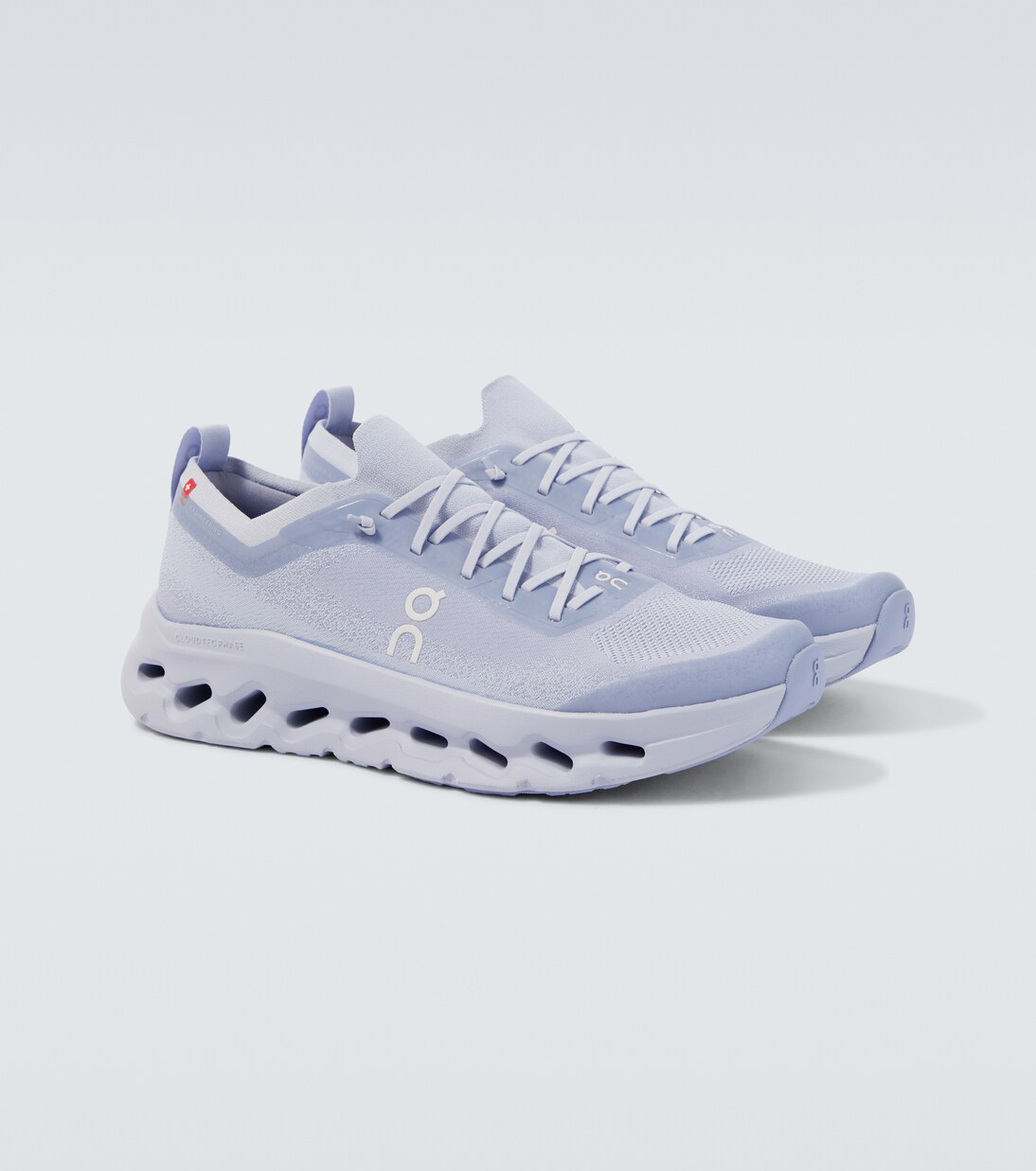Cloudtilt Moon running shoes | On
