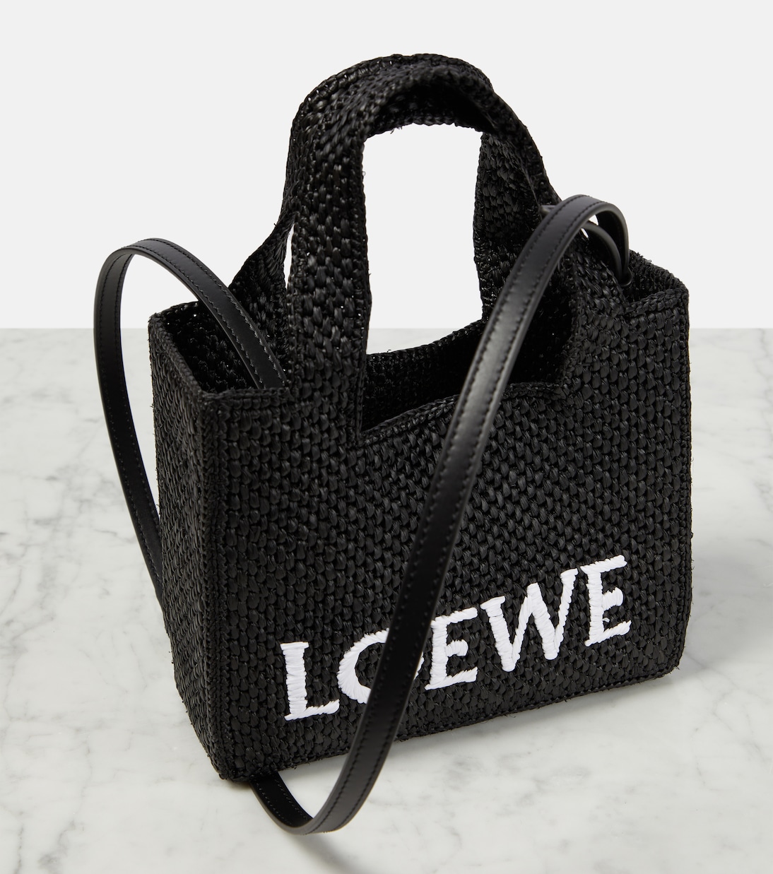 Tote Font Mini aus Raffiabast | Loewe