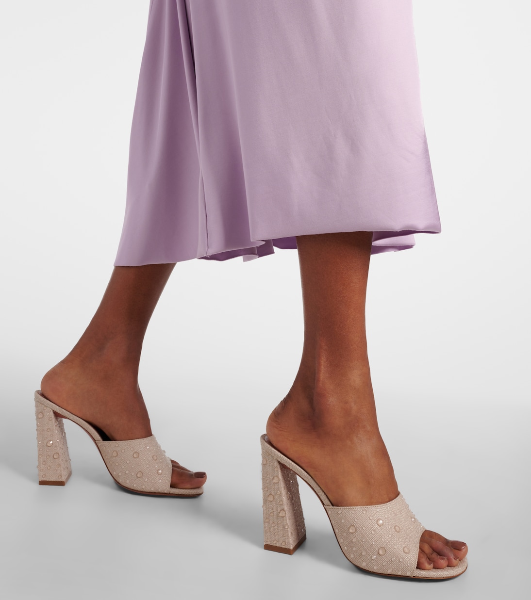 Pantoletten Brigitte 95 aus Canvas | Amina Muaddi