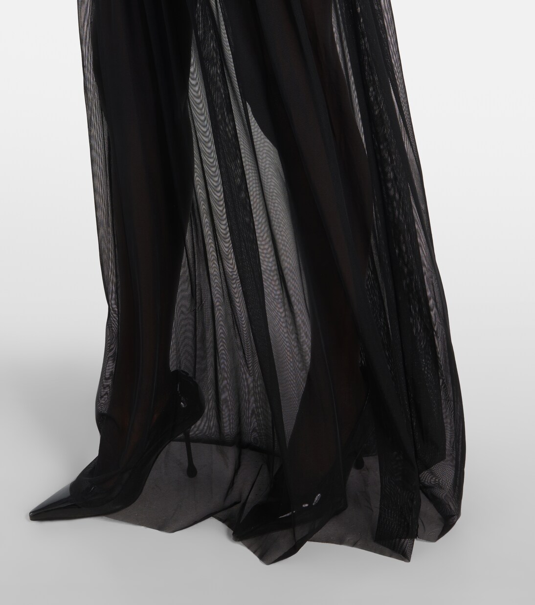 Walter Pickleball off-shoulder gown | Norma Kamali