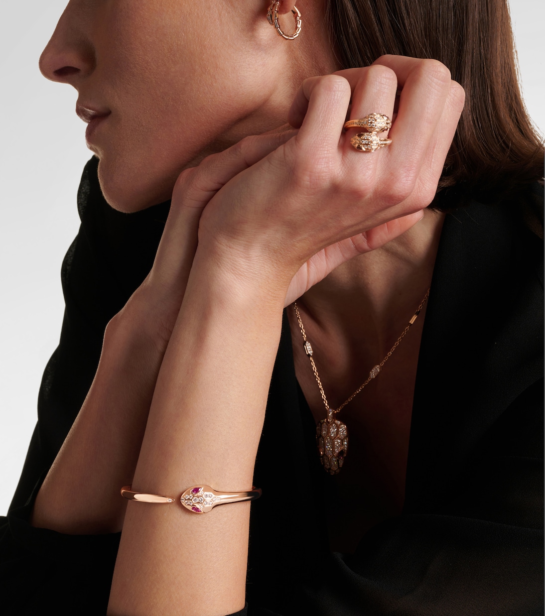 Serpenti 18kt rose gold bangle with diamonds and rubellites | Bvlgari