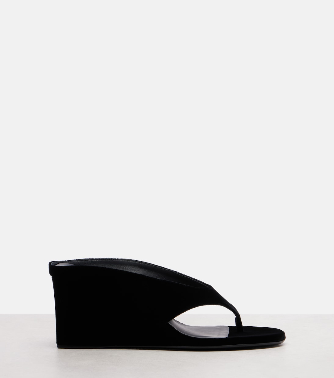 Velvet wedge thong sandals | Alaïa