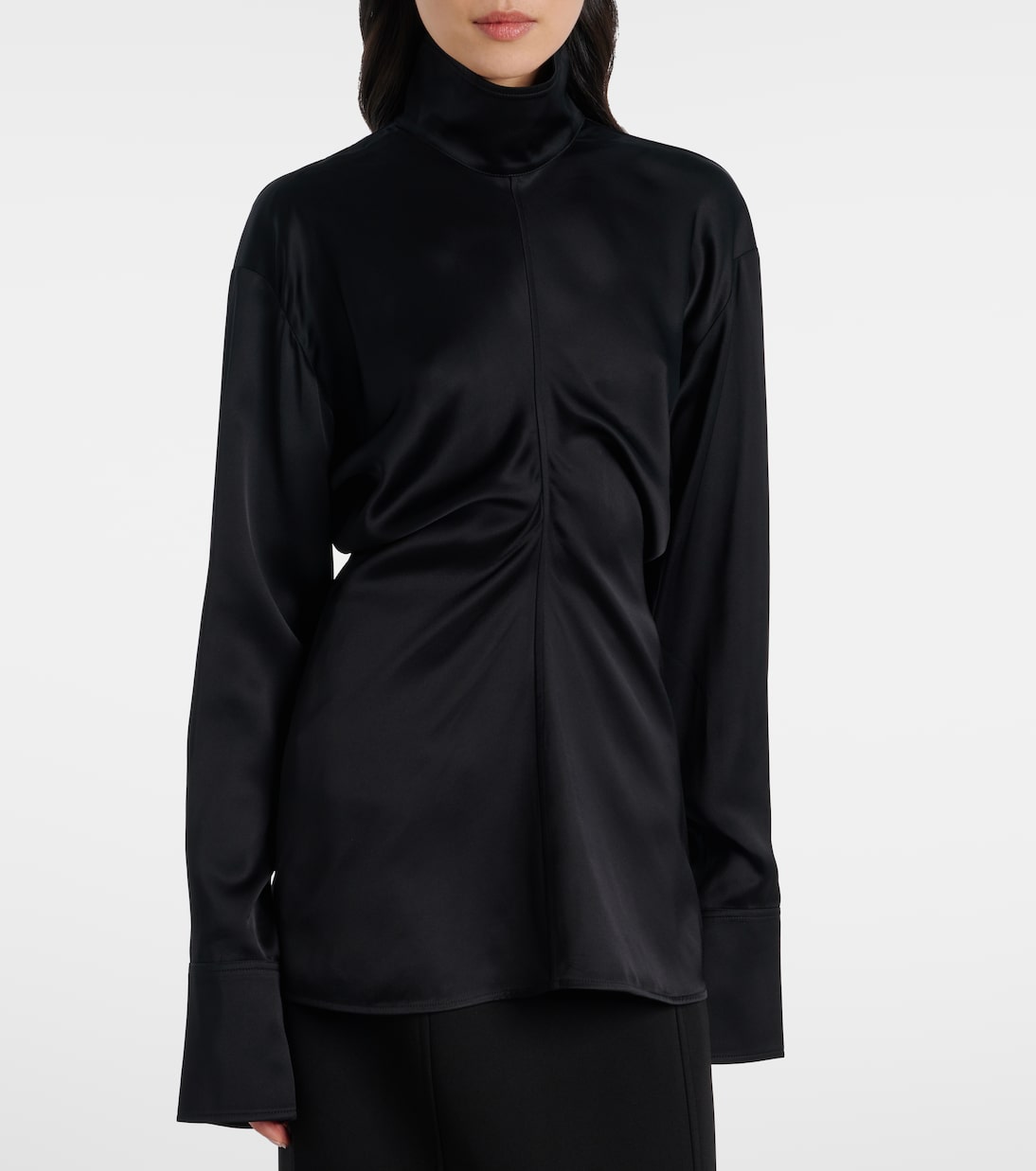 Top aus Satin | Toteme