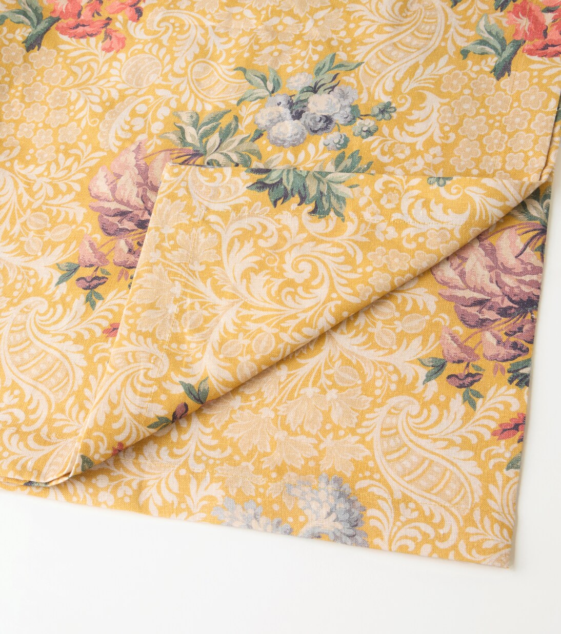 Peonia floral linen tablecloth | Cabana