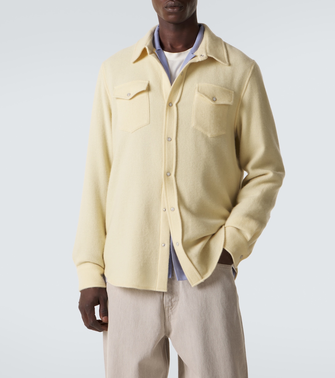 Daffodil Solid cashmere shirt with moonstone | God's True Cashmere