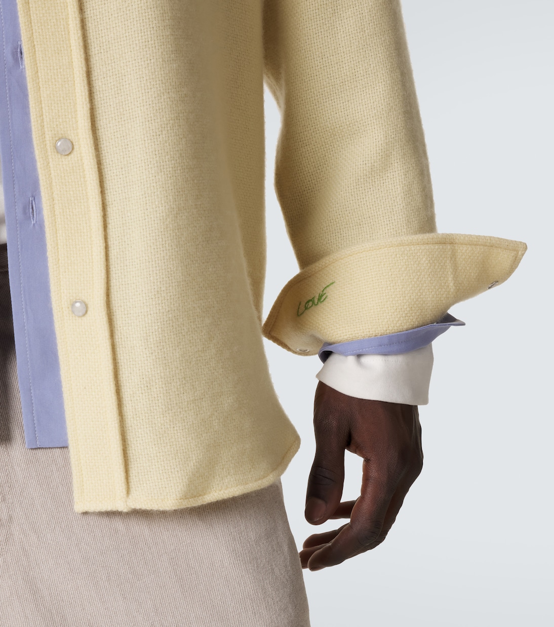 Daffodil Solid cashmere shirt with moonstone | God's True Cashmere