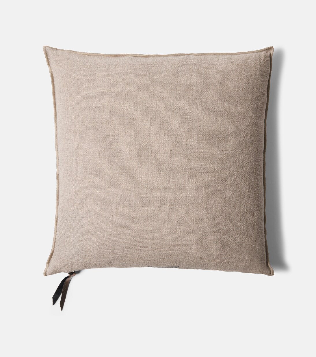 Linen crêpe cushion | Maison de Vacances