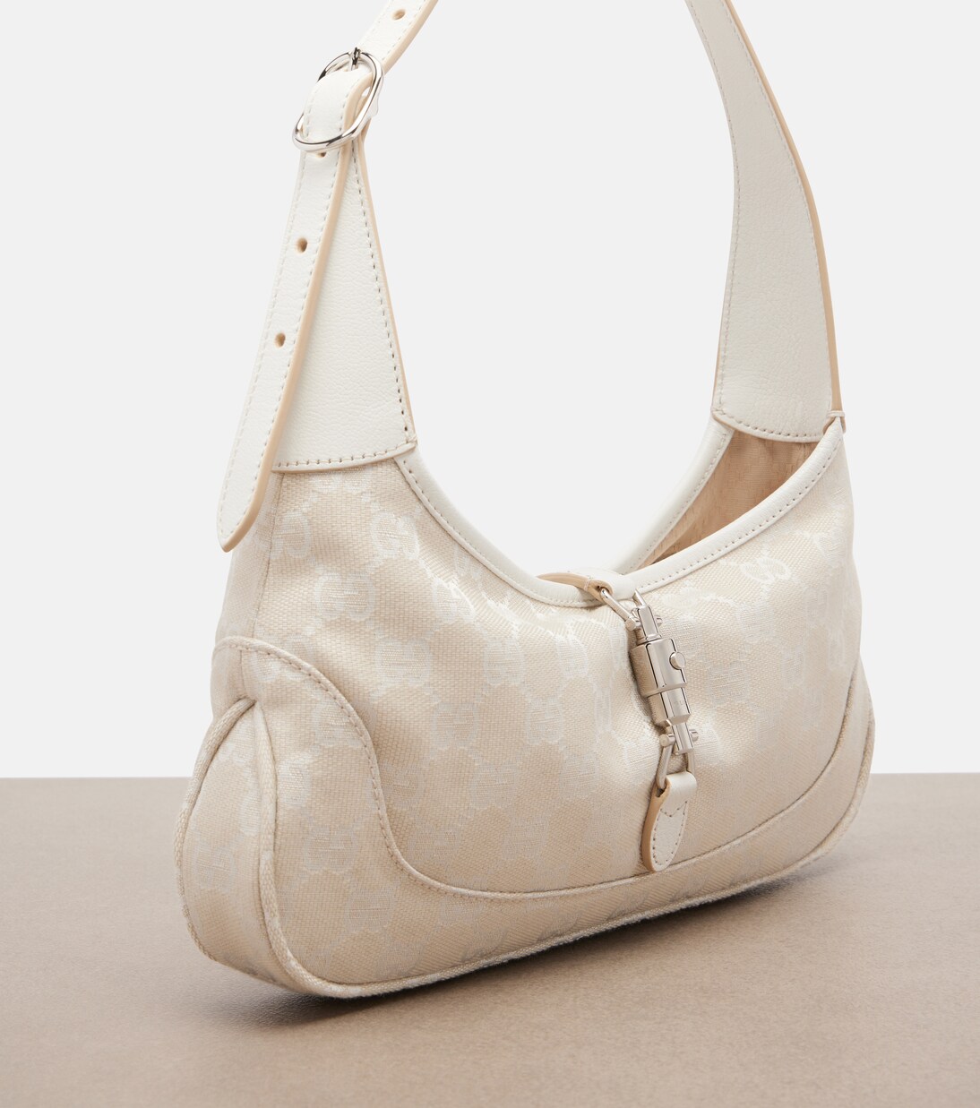 Jackie Slim Medium GG canvas shoulder bag | Gucci