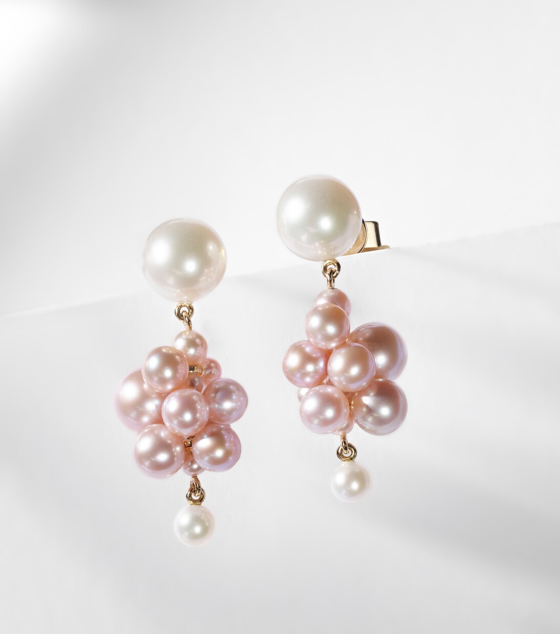 Ohrringe Boticelli aus Süßwasserperlen mit 14kt Gelbgold (585/1000) | Sophie Bille Brahe