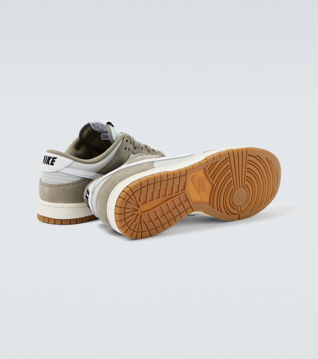 Dunk Low Retro SE leather sneakers | Nike
