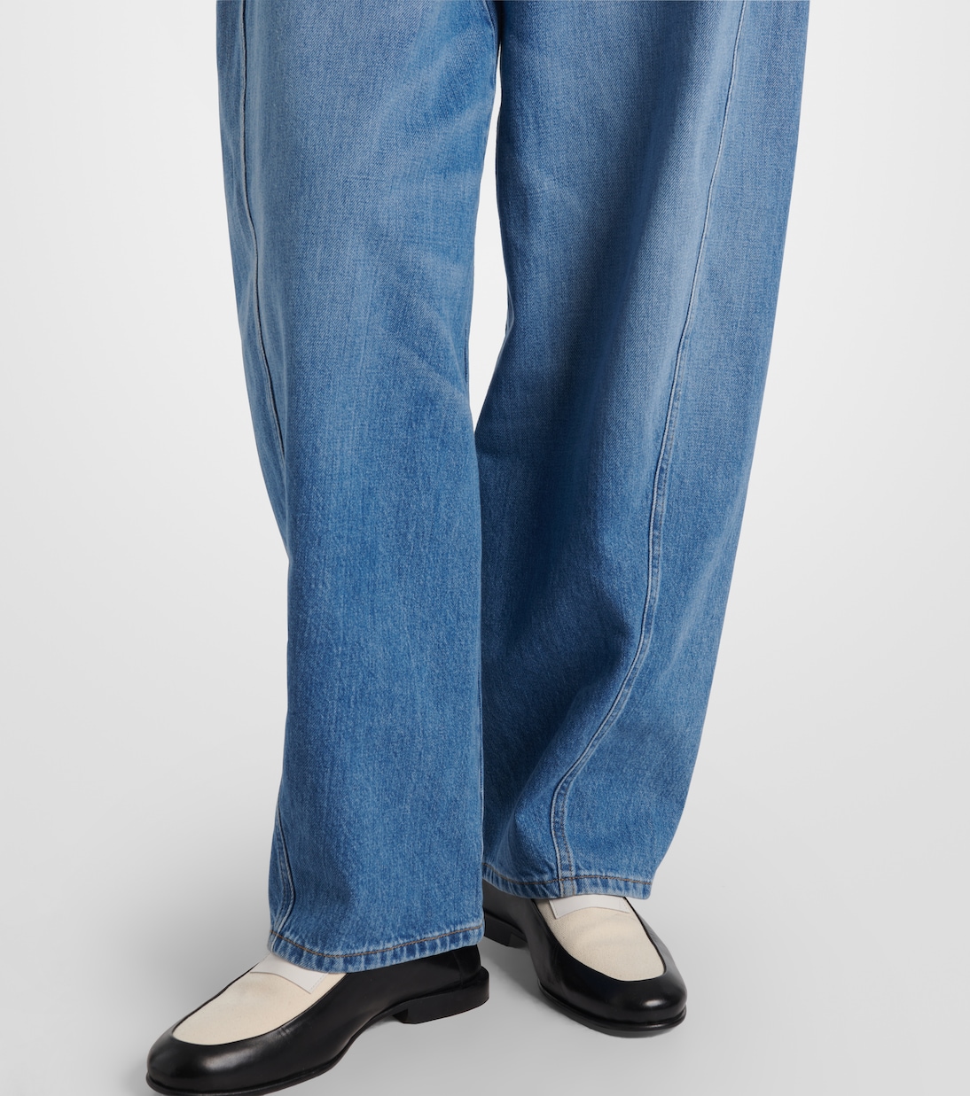 High-Rise Barrel Jeans Cocoon  | Givenchy