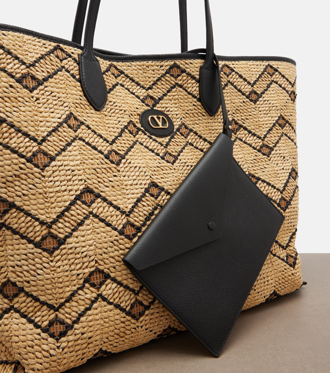 VLogo Large raffia tote bag | Valentino Garavani