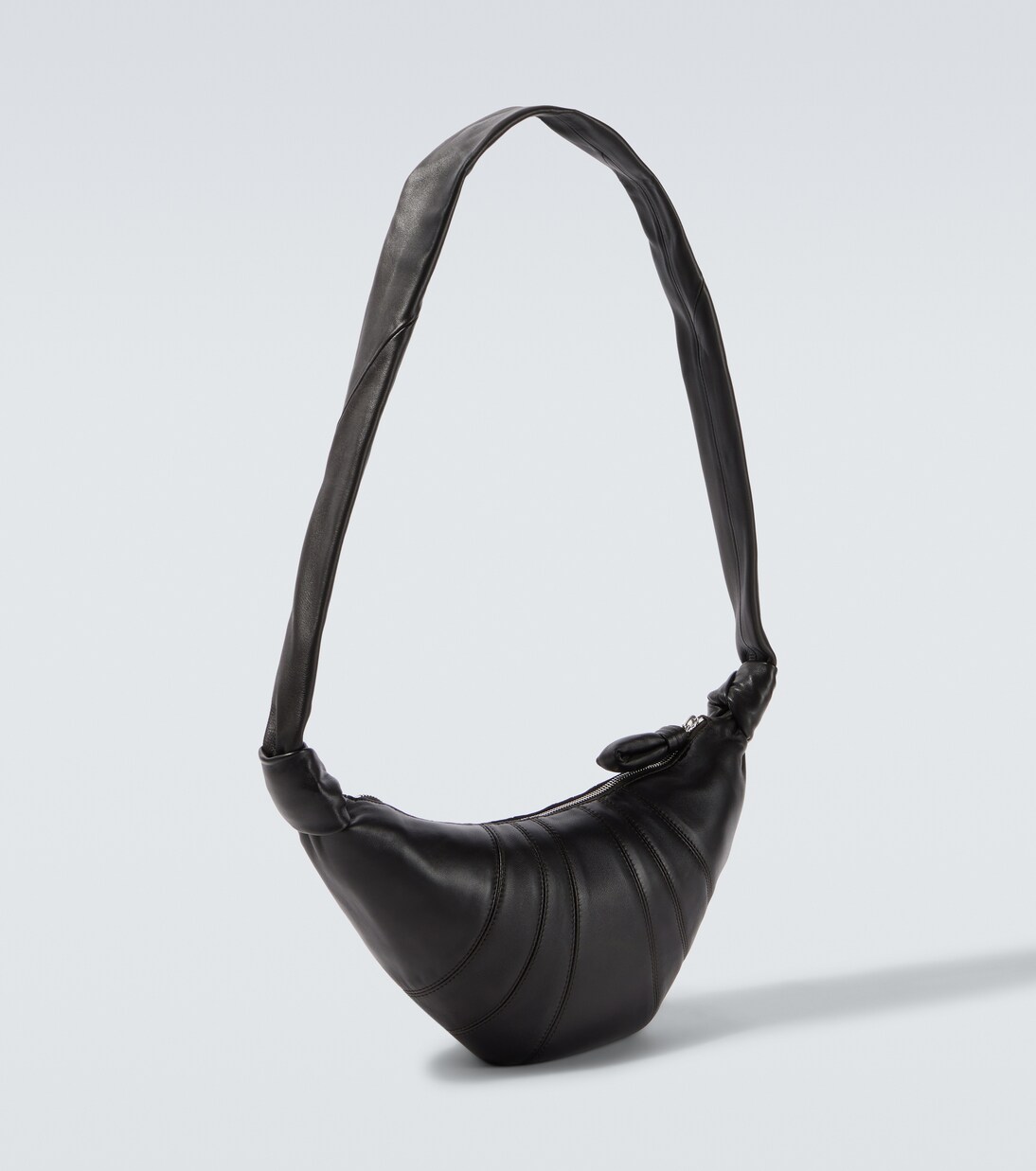 Crossbody Bag Croissant Small aus Leder | Lemaire