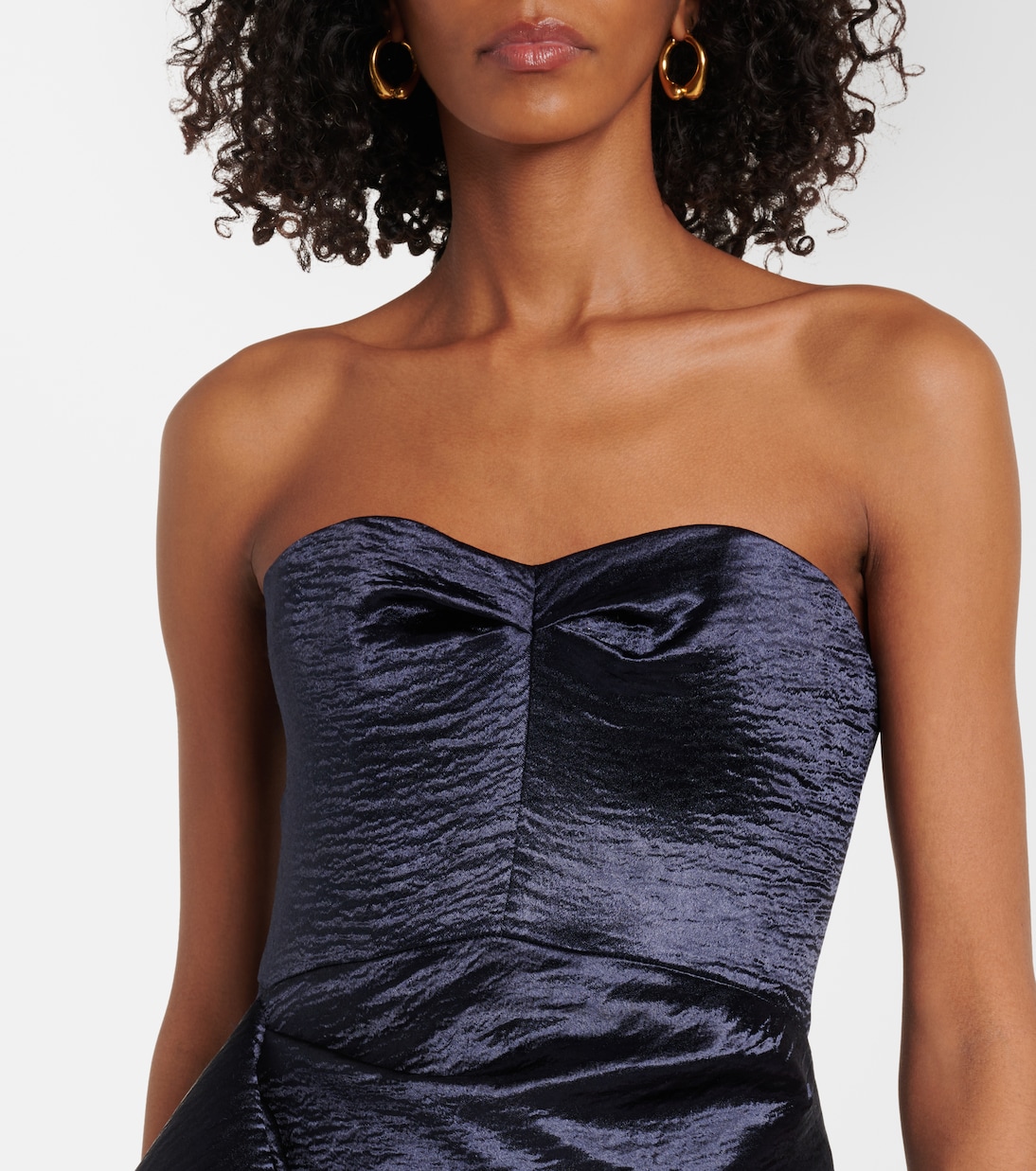 Robe Eymen aus Satin | Safiyaa