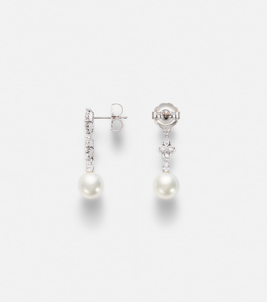 Boucles d’oreilles pendantes en or blanc 18 ct, perles et diamants | Mikimoto