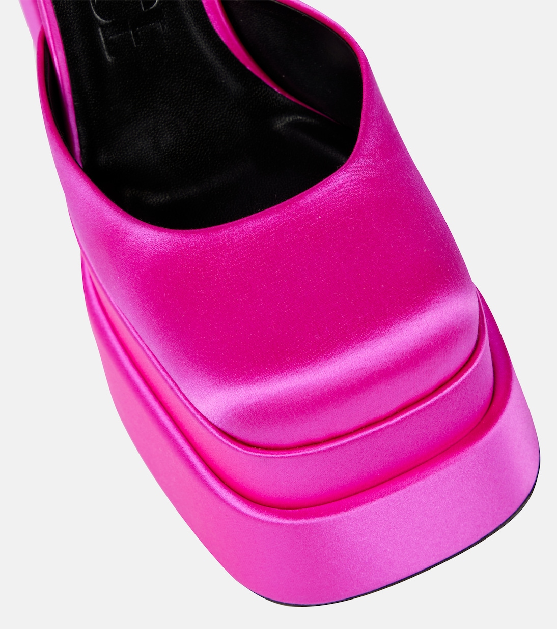 Medusa Aevitas satin platform pumps | Versace