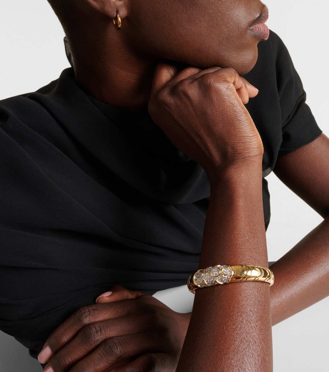 Onda 18kt gold bangle with diamonds | Marina B