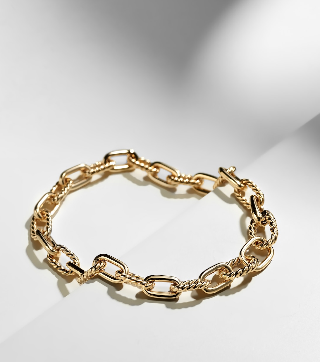 DY Madison® 18kt gold bracelet | David Yurman