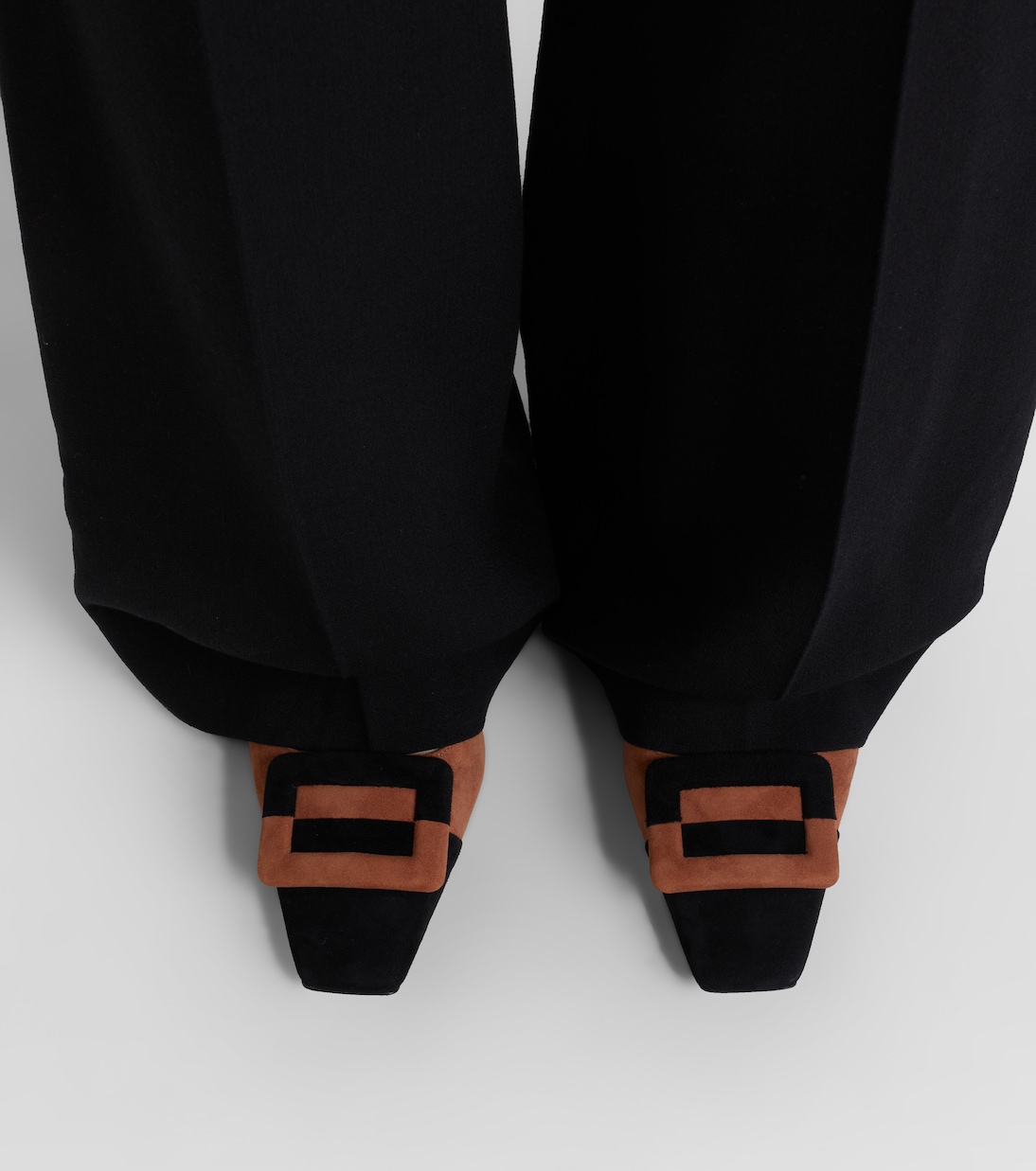 Belle Vivier suede pumps | Roger Vivier