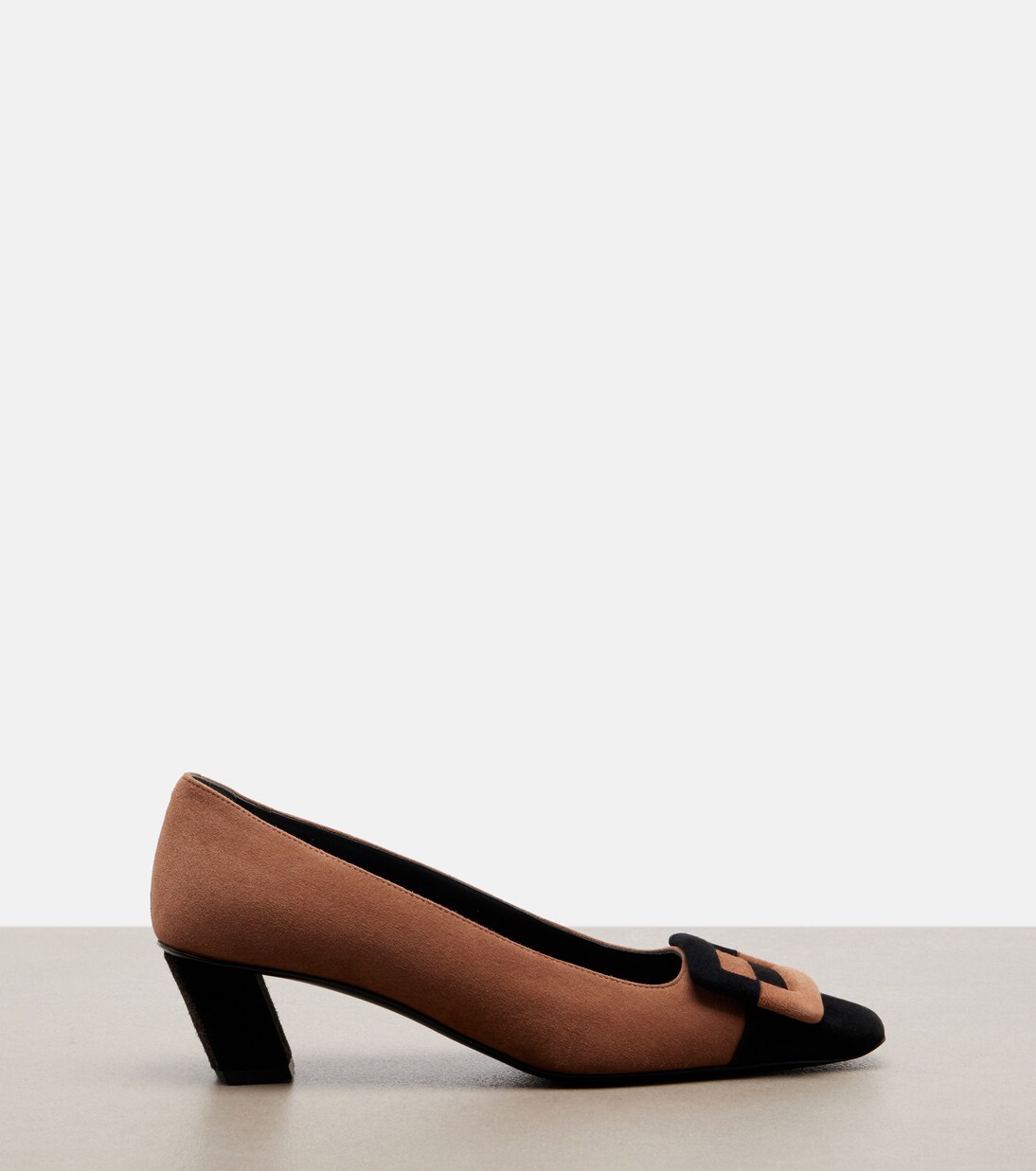 Belle Vivier suede pumps | Roger Vivier