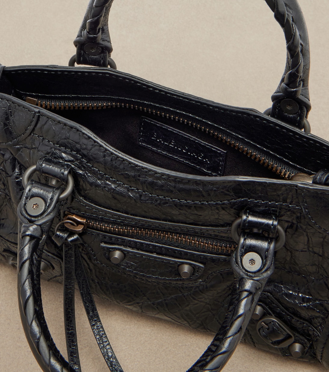 Le City Mini leather top-handle bag | Balenciaga