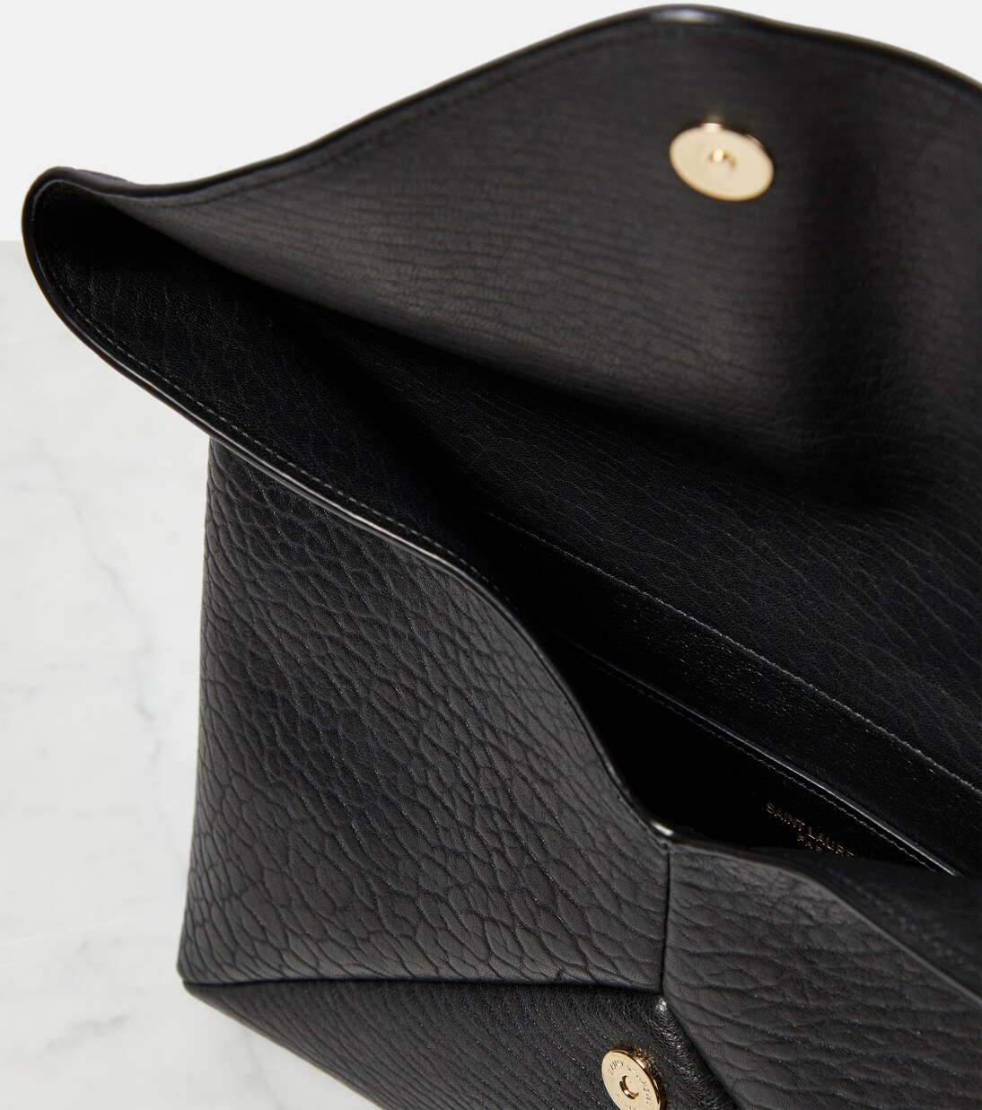 Pochette Cassandre Large en cuir | Saint Laurent