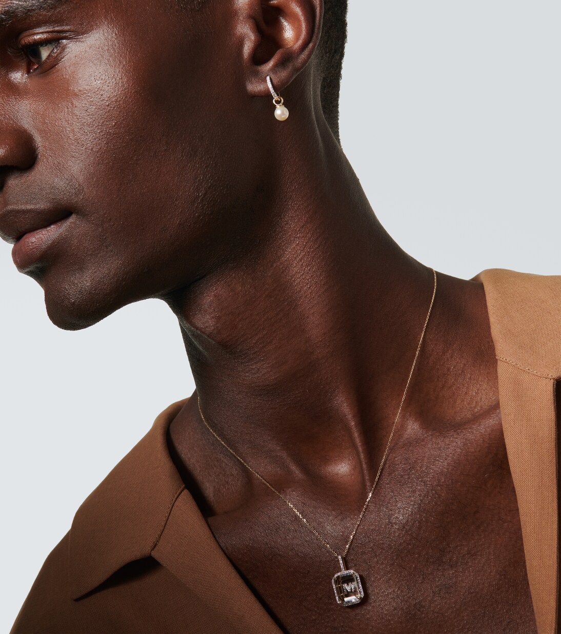 14kt gold single hoop earring with diamonds and freshwater pearl | Mateo