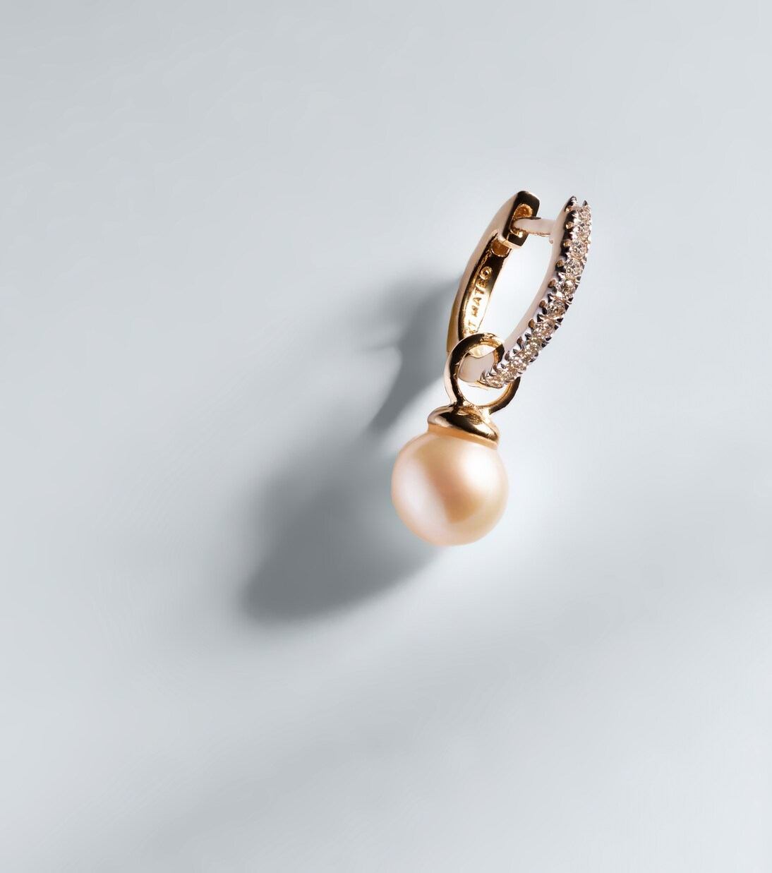 14kt gold single hoop earring with diamonds and freshwater pearl | Mateo
