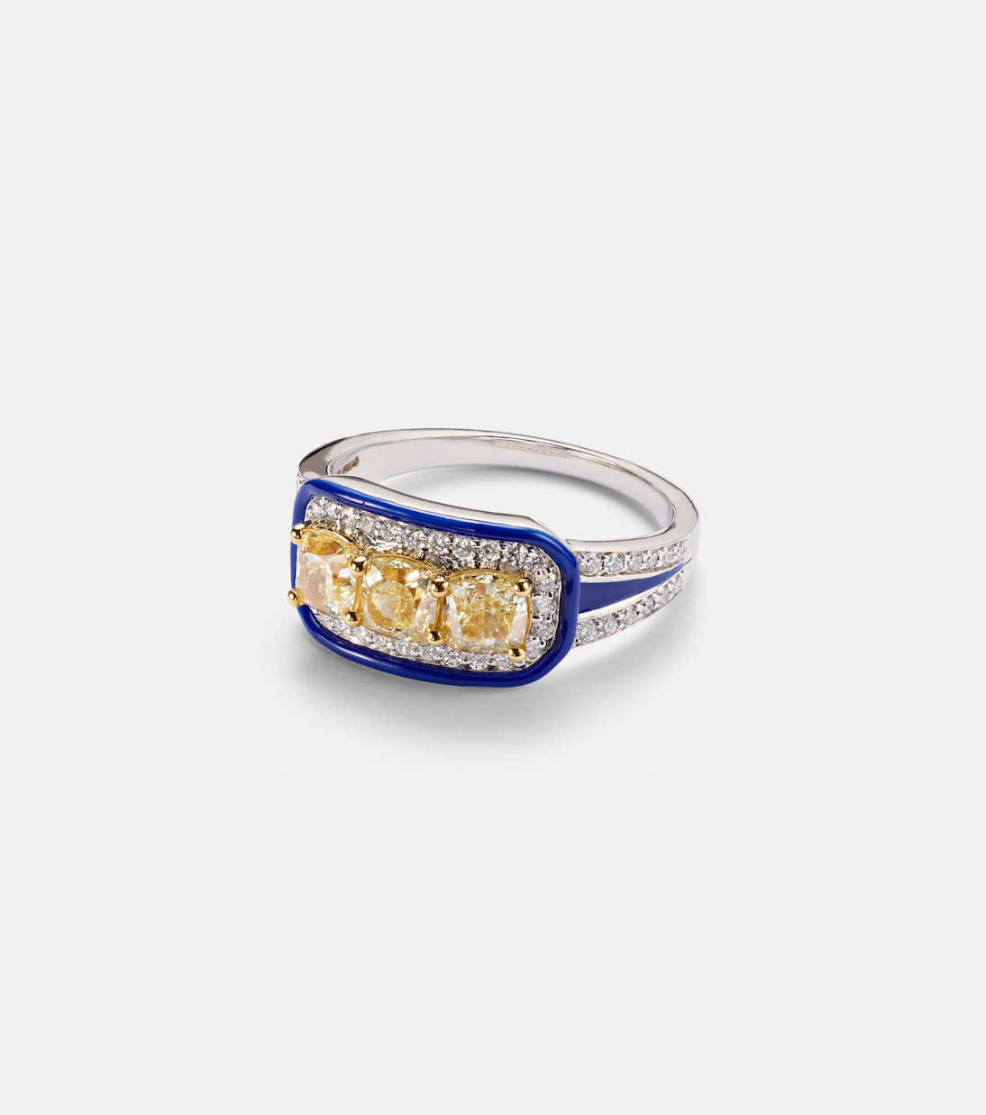 Bague Trio Cushion en or blanc 18 ct et diamants | Kamyen