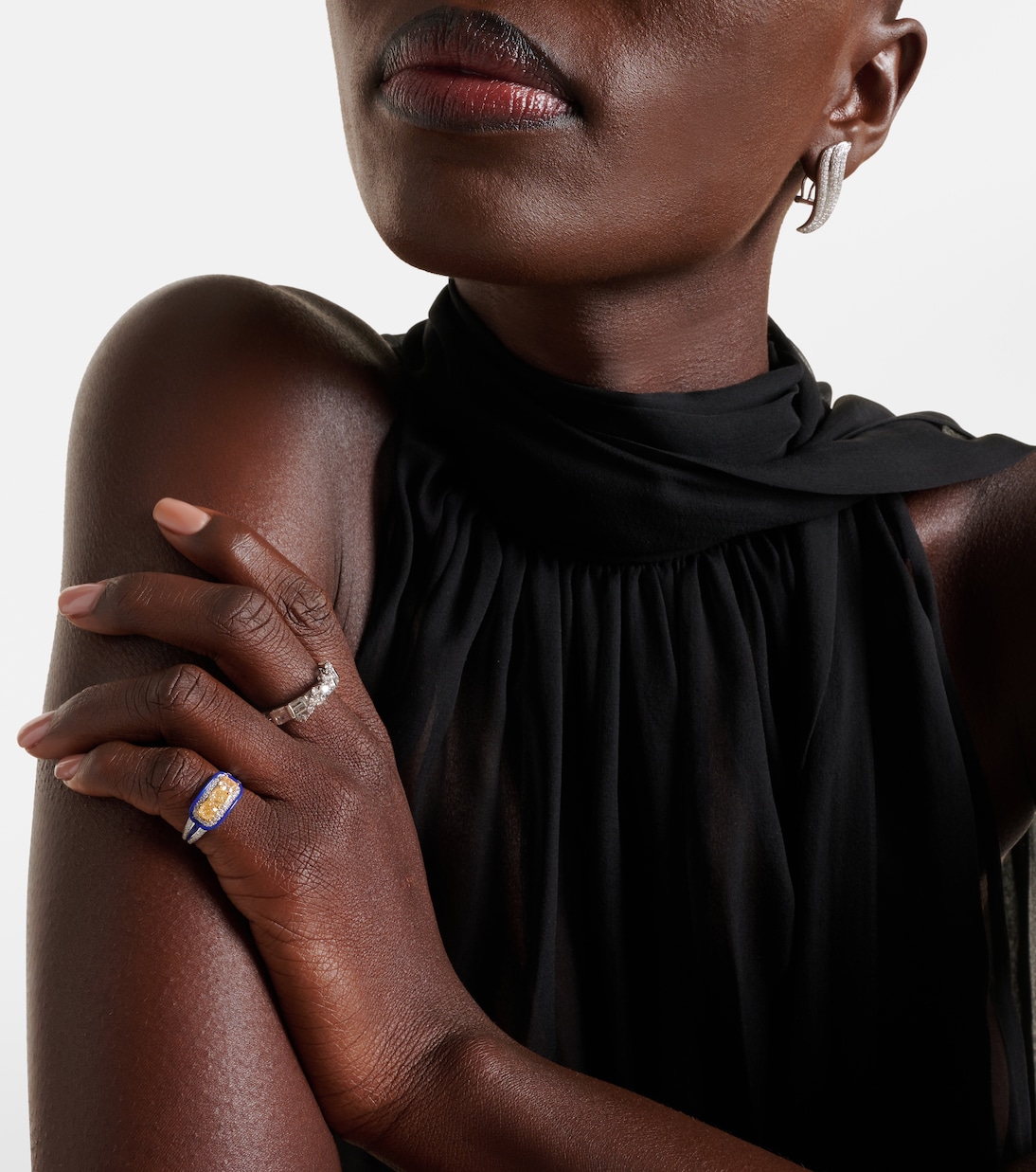 Bague Trio Cushion en or blanc 18 ct et diamants | Kamyen