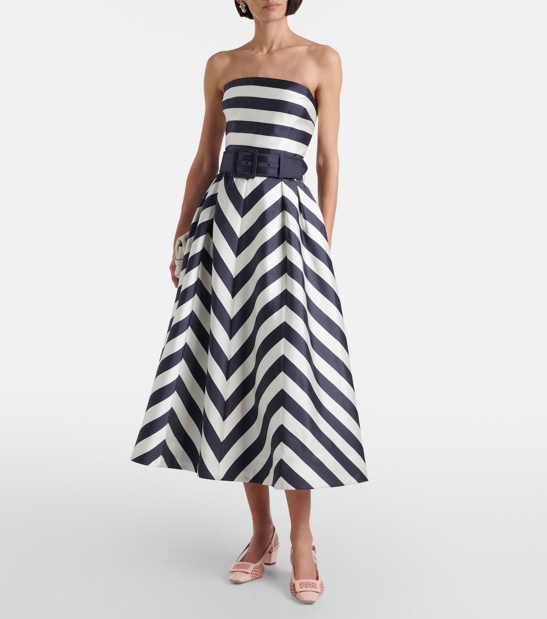 Belle Vivier 45 crochet slingback pumps | Roger Vivier